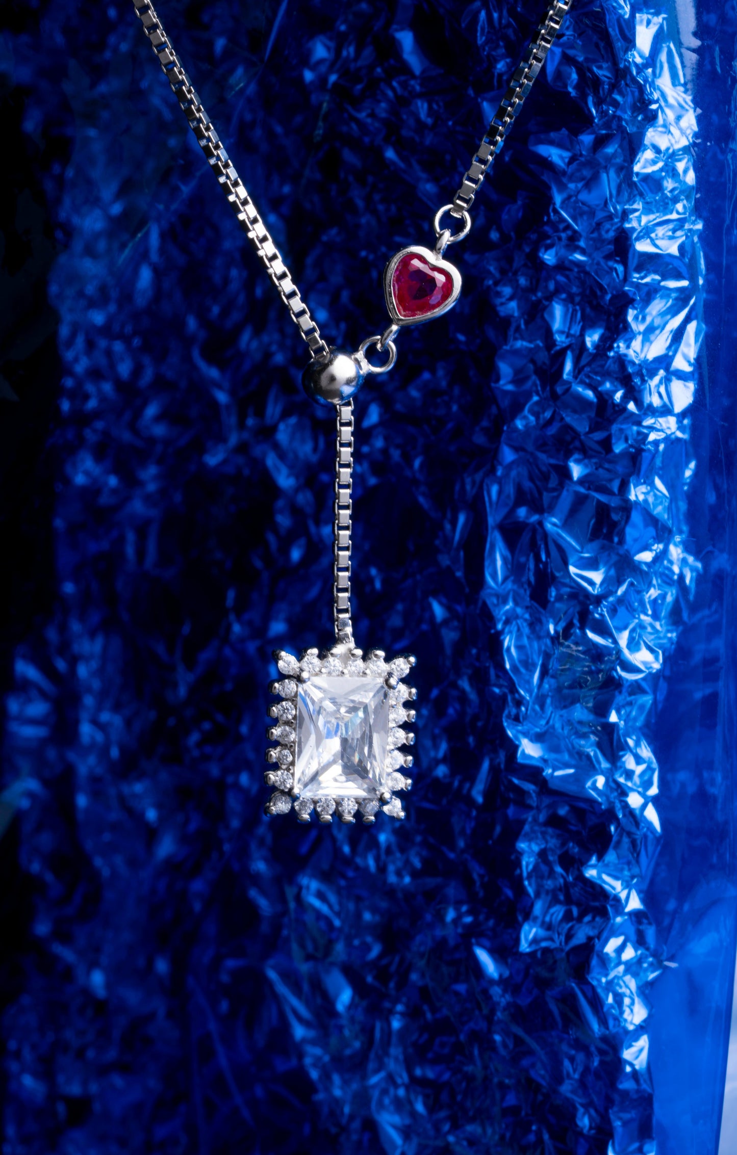 Storkstone-Neck-Green Heart Triangle