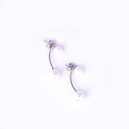 Storkstone-Ear-Pearl Bar Drop